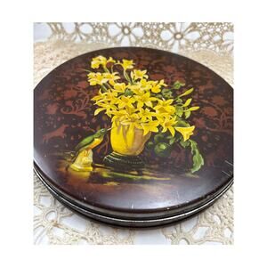 Vintage Decorative Retro Tin Floral Daffodil Design Retro Kitschy Decor 1960s
